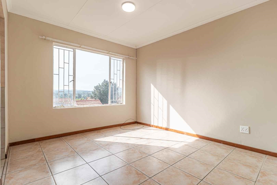 To Let 3 Bedroom Property for Rent in Wilgeheuwel Gauteng