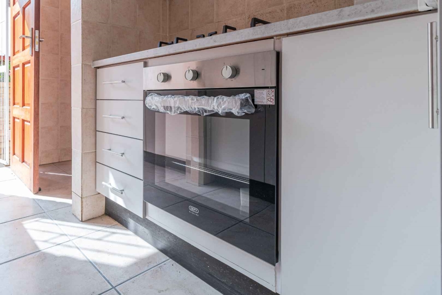 To Let 3 Bedroom Property for Rent in Wilgeheuwel Gauteng