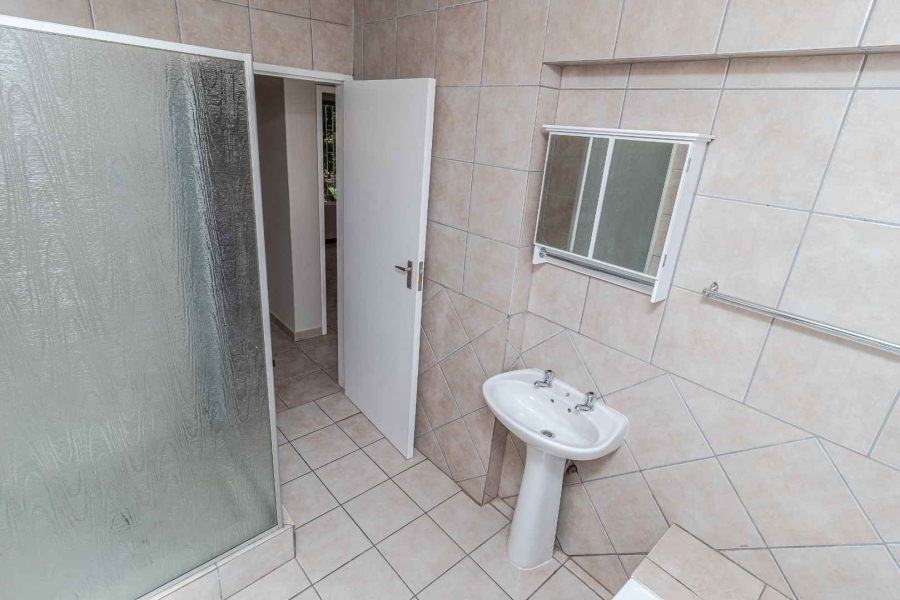 To Let 3 Bedroom Property for Rent in Wilgeheuwel Gauteng