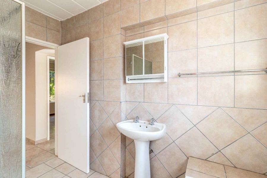 To Let 3 Bedroom Property for Rent in Wilgeheuwel Gauteng