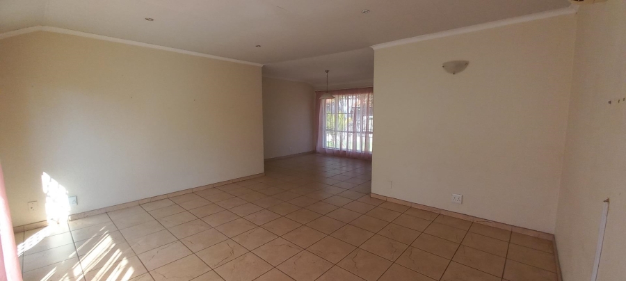 3 Bedroom Property for Sale in Elardus Park Gauteng