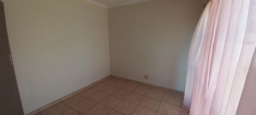 3 Bedroom Property for Sale in Elardus Park Gauteng