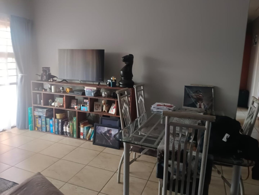 3 Bedroom Property for Sale in New Redruth Gauteng