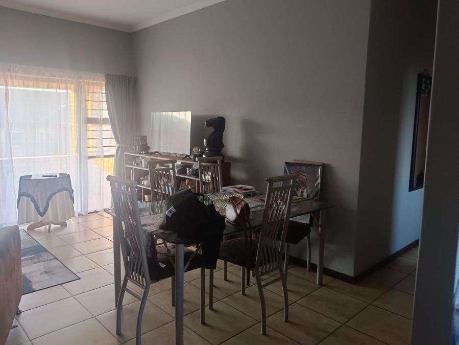 3 Bedroom Property for Sale in New Redruth Gauteng