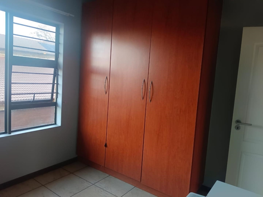 3 Bedroom Property for Sale in New Redruth Gauteng