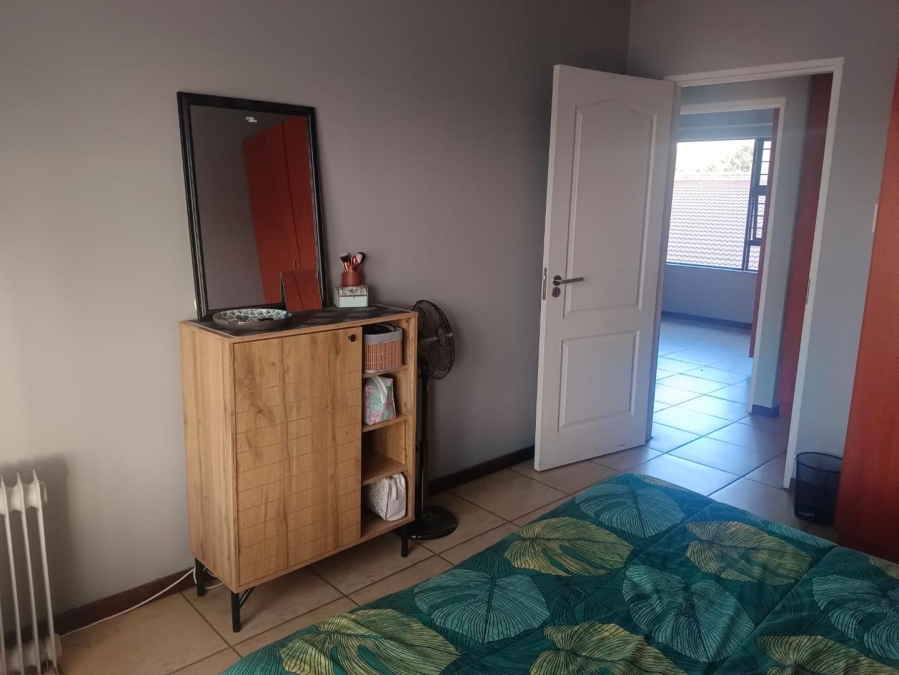 3 Bedroom Property for Sale in New Redruth Gauteng