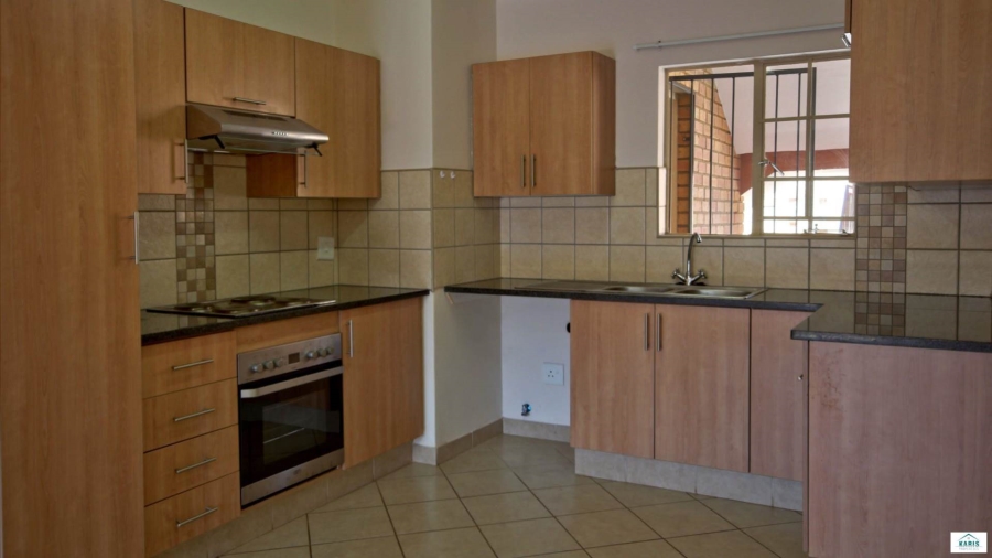 To Let 2 Bedroom Property for Rent in Olympus Gauteng
