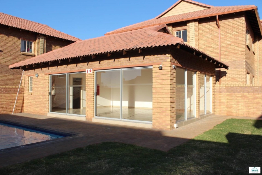 To Let 2 Bedroom Property for Rent in Olympus Gauteng