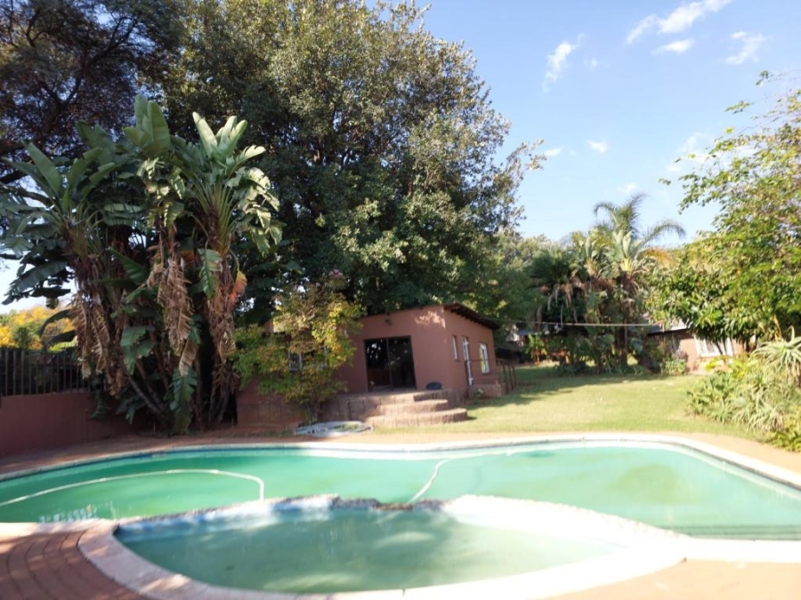 To Let 3 Bedroom Property for Rent in Ferndale Gauteng