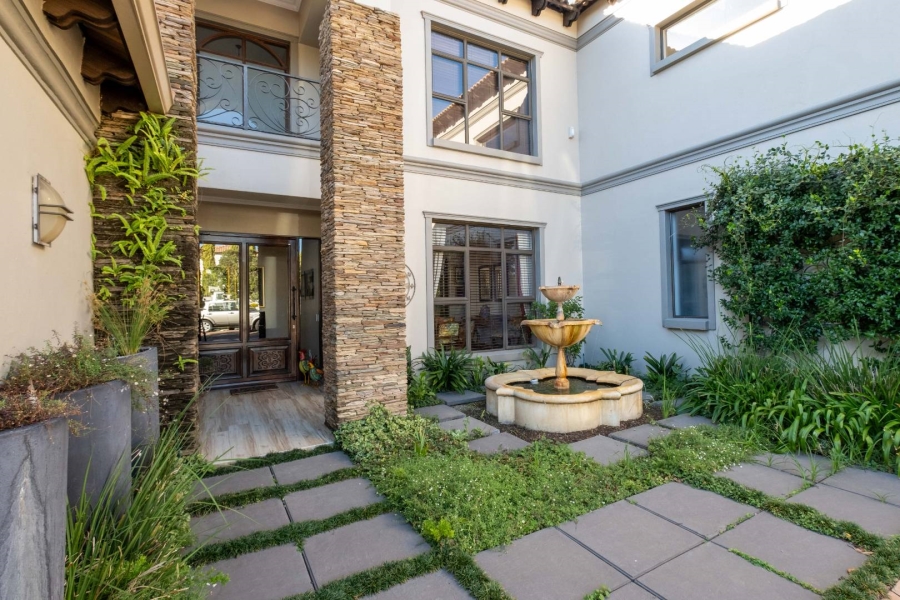 5 Bedroom Property for Sale in Bryanston Gauteng