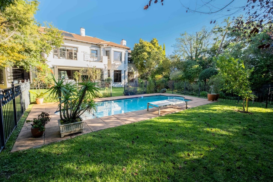 5 Bedroom Property for Sale in Bryanston Gauteng