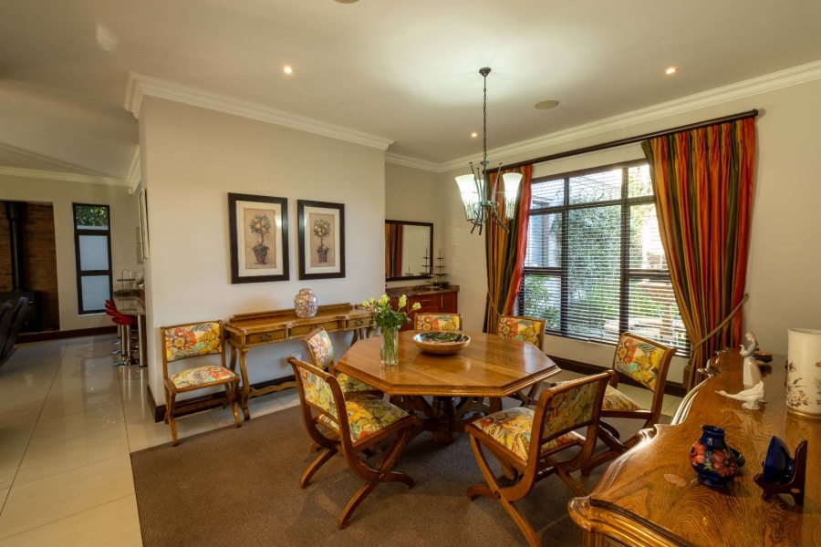 5 Bedroom Property for Sale in Bryanston Gauteng