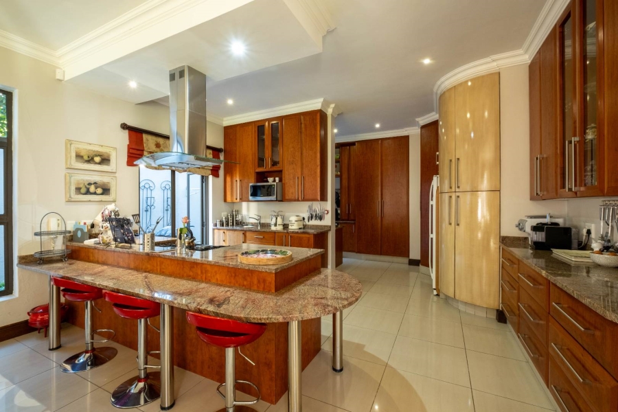 5 Bedroom Property for Sale in Bryanston Gauteng
