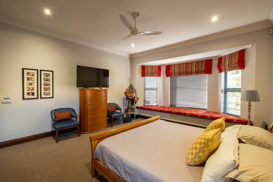 5 Bedroom Property for Sale in Bryanston Gauteng