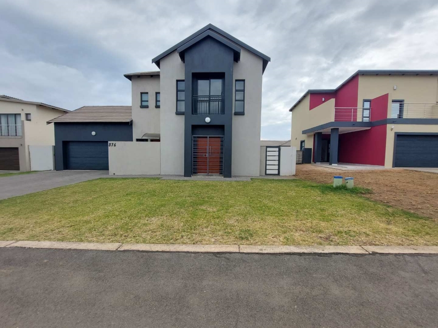 3 Bedroom Property for Sale in Zambezi Manor Lifestyle Estate Gauteng