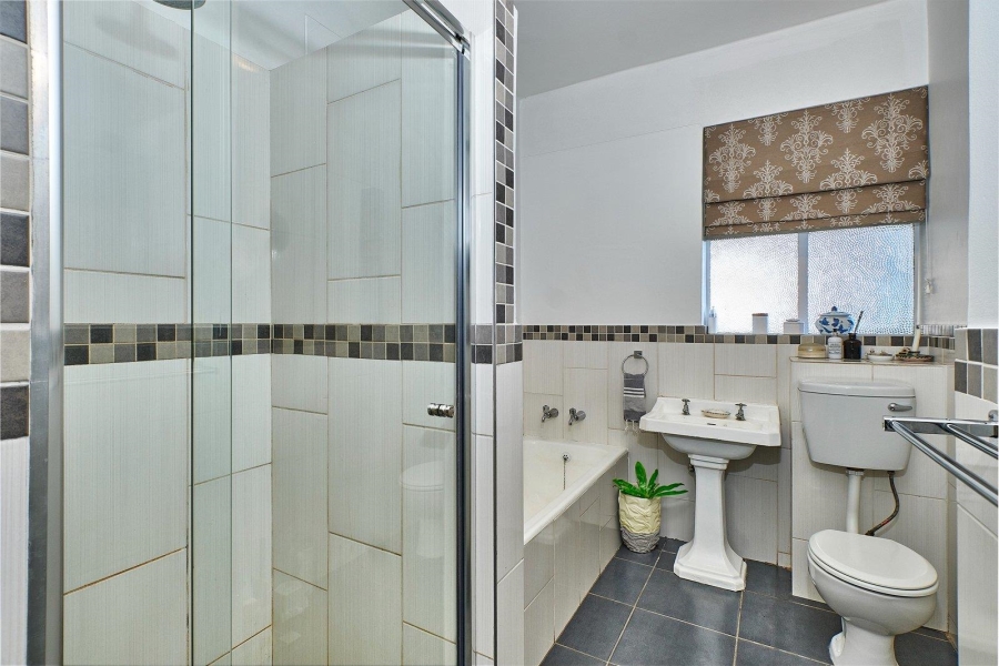 To Let 2 Bedroom Property for Rent in Killarney Gauteng