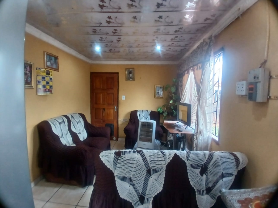 2 Bedroom Property for Sale in Kanana Park Gauteng