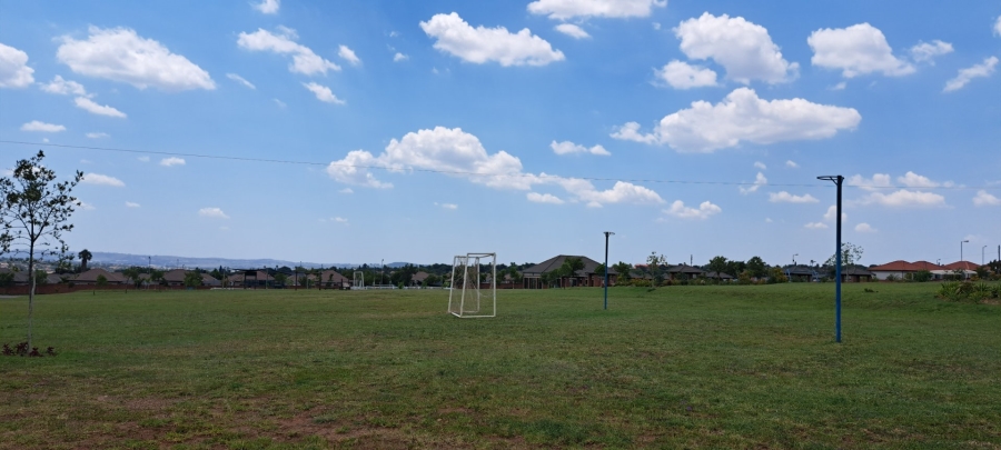 To Let 2 Bedroom Property for Rent in The Reeds Gauteng