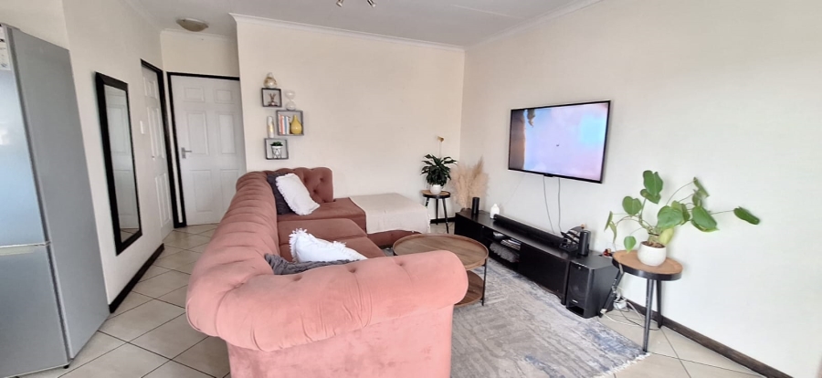 To Let 2 Bedroom Property for Rent in The Reeds Gauteng