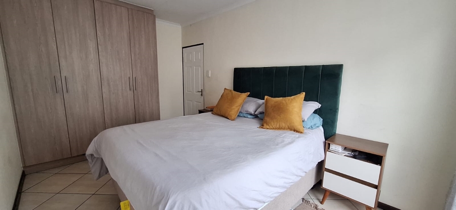 To Let 2 Bedroom Property for Rent in The Reeds Gauteng