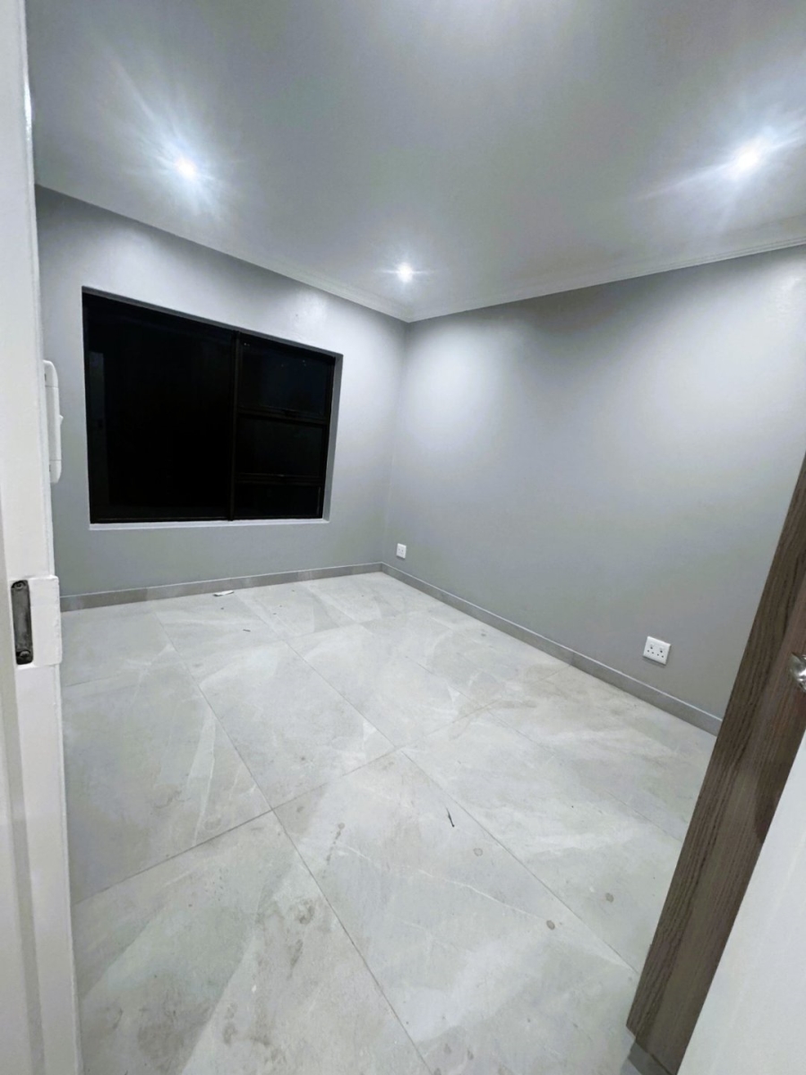 To Let 3 Bedroom Property for Rent in Equestria Gauteng