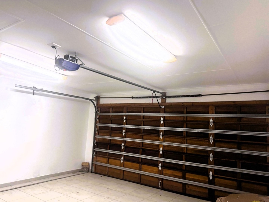 To Let 3 Bedroom Property for Rent in Equestria Gauteng