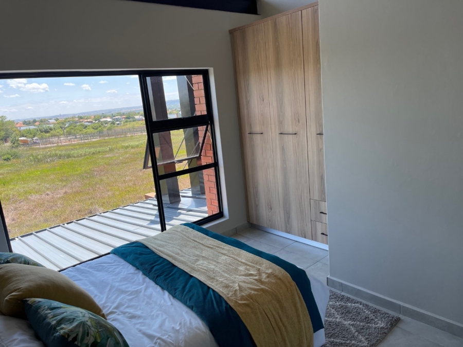 To Let 3 Bedroom Property for Rent in Six Fountains Estate Gauteng