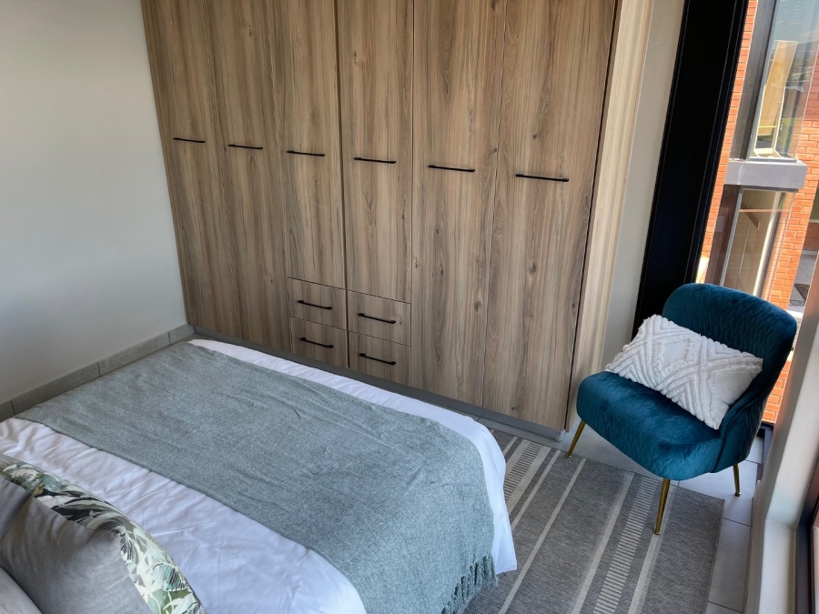 To Let 3 Bedroom Property for Rent in Six Fountains Estate Gauteng