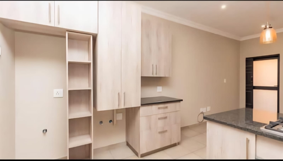 2 Bedroom Property for Sale in Randburg Central Gauteng