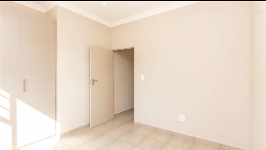 2 Bedroom Property for Sale in Randburg Central Gauteng