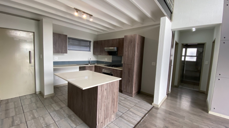 To Let 3 Bedroom Property for Rent in Fourways Gauteng