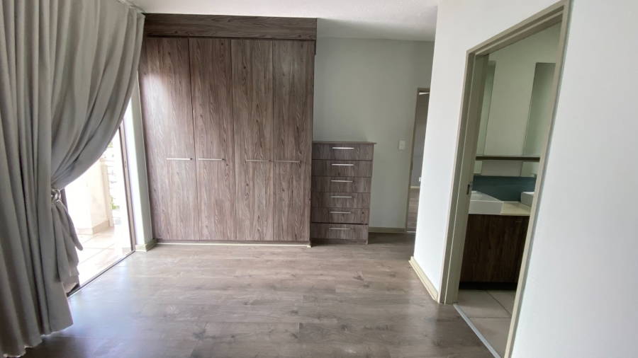 To Let 3 Bedroom Property for Rent in Fourways Gauteng