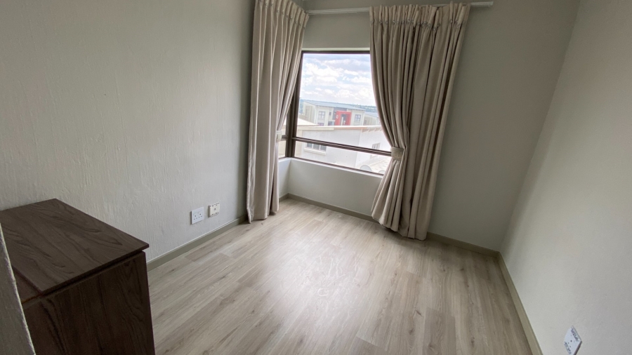 To Let 3 Bedroom Property for Rent in Fourways Gauteng