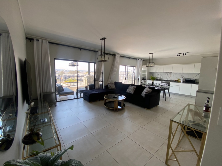 To Let 2 Bedroom Property for Rent in The Polofields Gauteng
