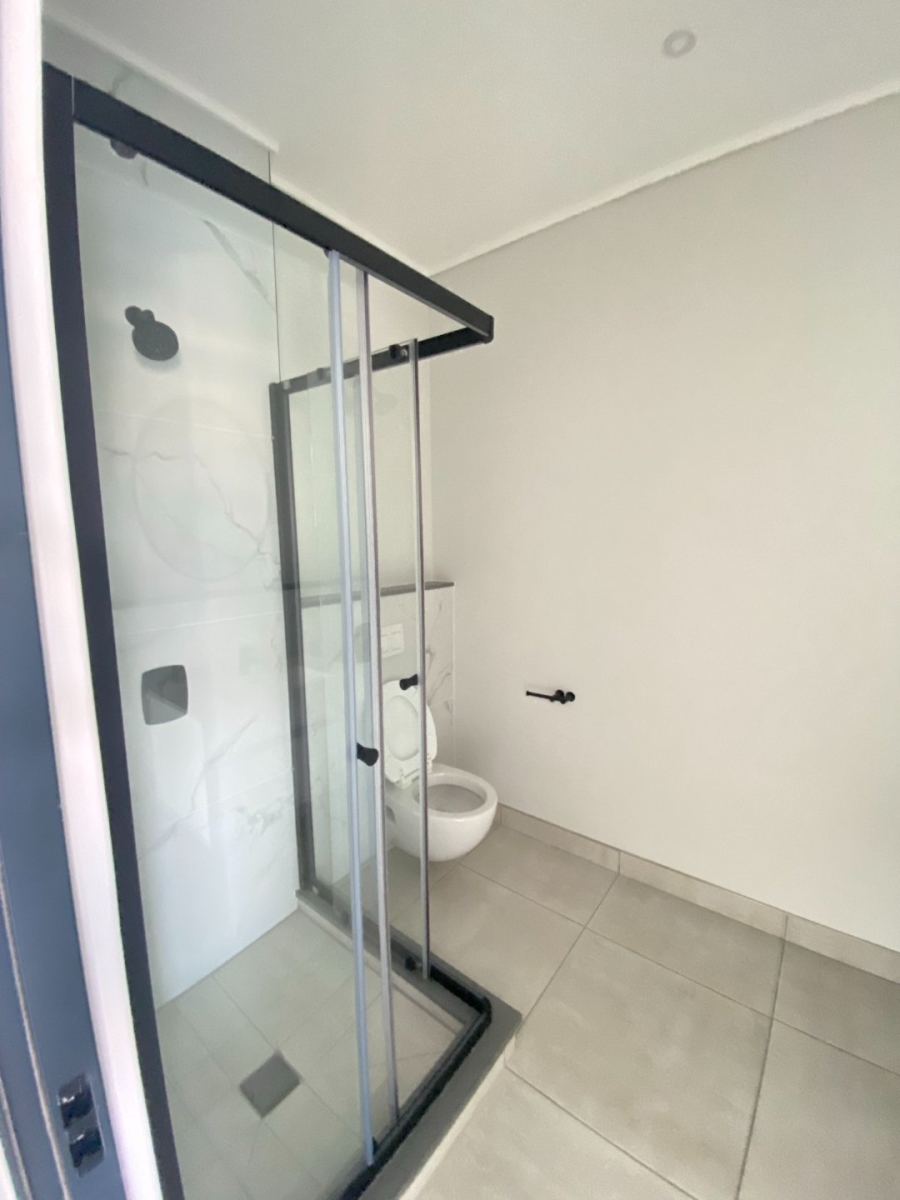 To Let 2 Bedroom Property for Rent in The Polofields Gauteng