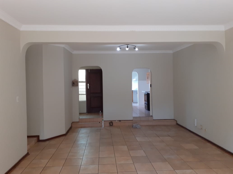 To Let 3 Bedroom Property for Rent in Ferndale Gauteng