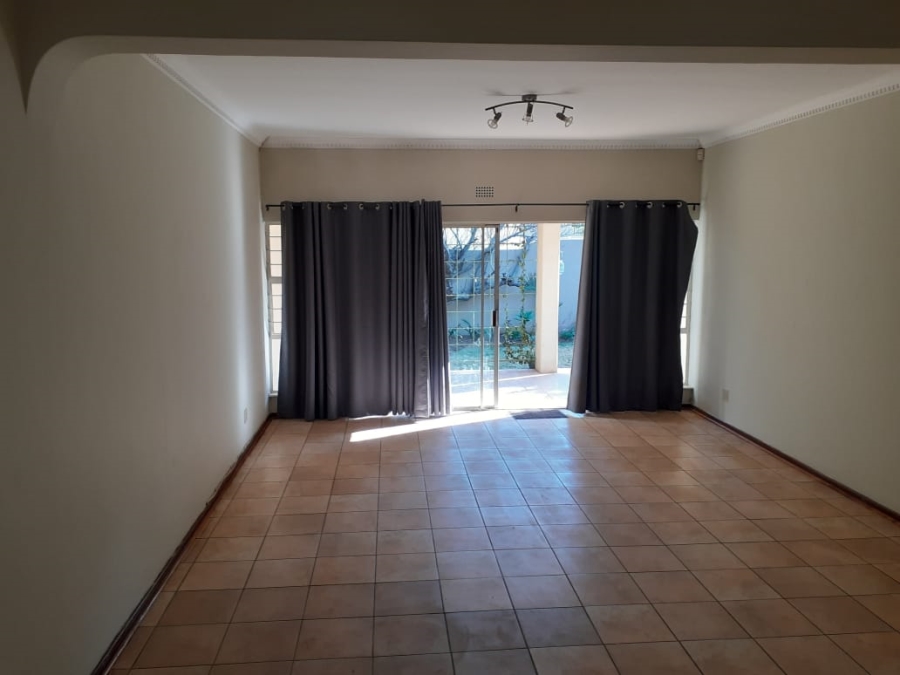 To Let 3 Bedroom Property for Rent in Ferndale Gauteng