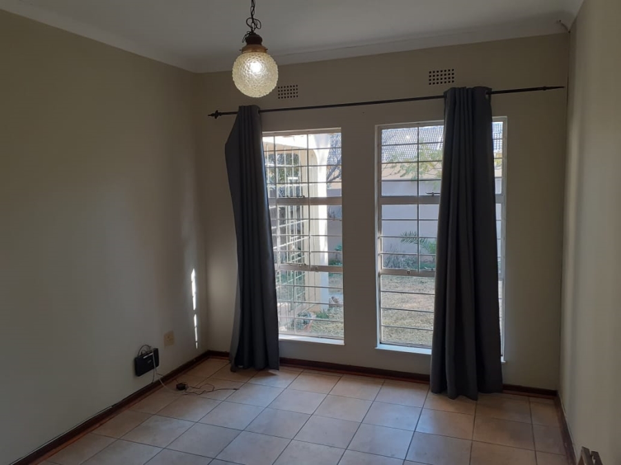 To Let 3 Bedroom Property for Rent in Ferndale Gauteng