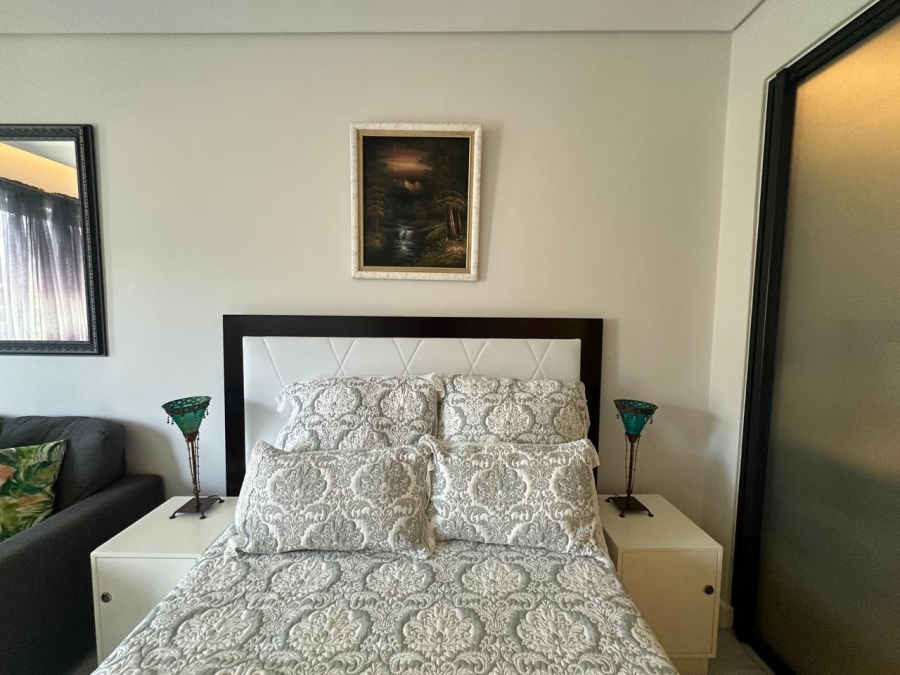 To Let 1 Bedroom Property for Rent in Waterfall Gauteng