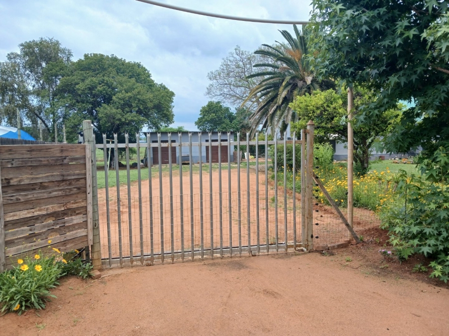 Commercial Property for Sale in Waterval Gauteng