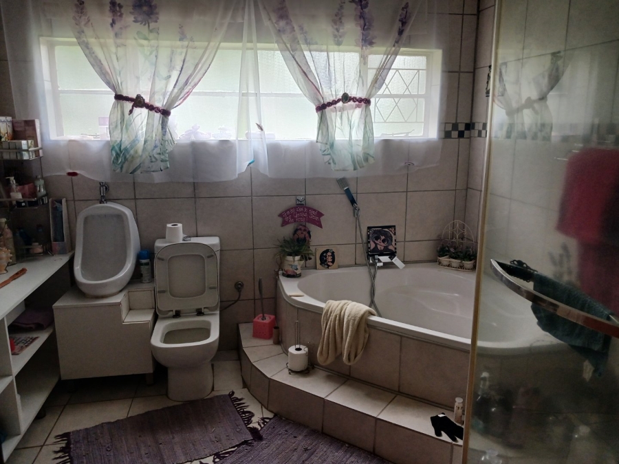 Commercial Property for Sale in Waterval Gauteng