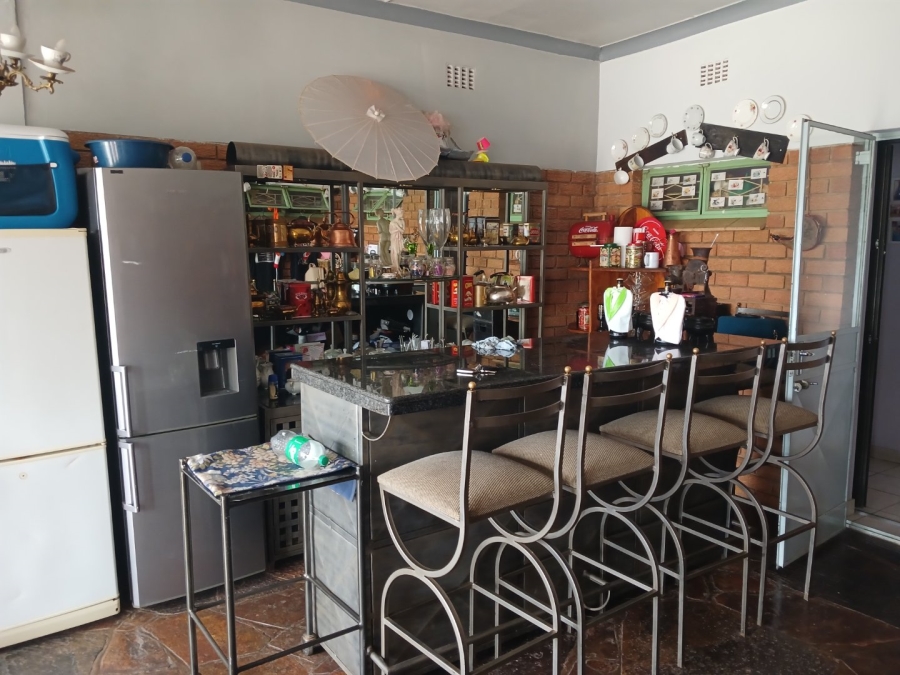 Commercial Property for Sale in Waterval Gauteng