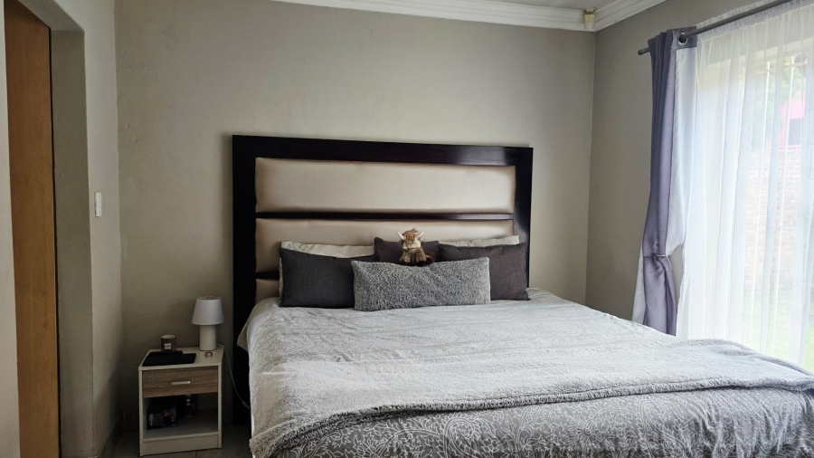 To Let 3 Bedroom Property for Rent in Ravenswood Gauteng