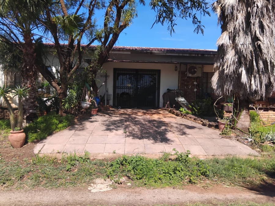 Commercial Property for Sale in Vasfontein AH Gauteng