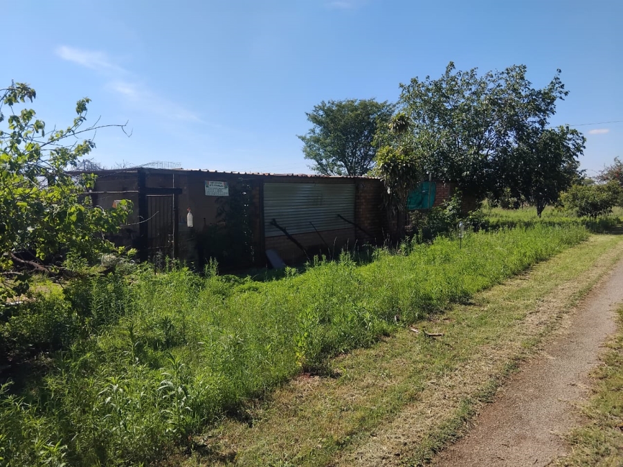 Commercial Property for Sale in Vasfontein AH Gauteng