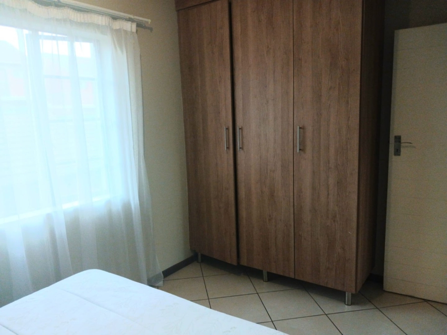 2 Bedroom Property for Sale in Noordwyk Gauteng