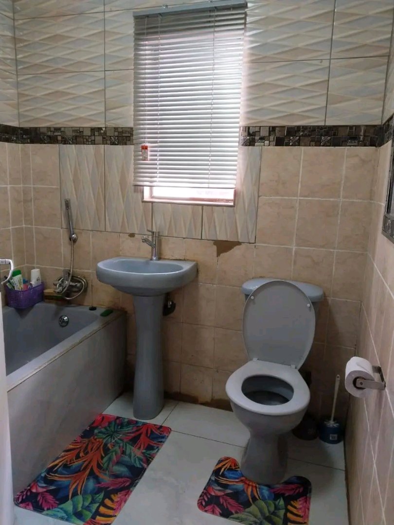 To Let 2 Bedroom Property for Rent in The Orchards Gauteng