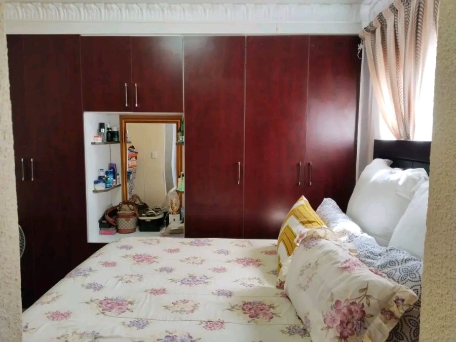 To Let 2 Bedroom Property for Rent in The Orchards Gauteng