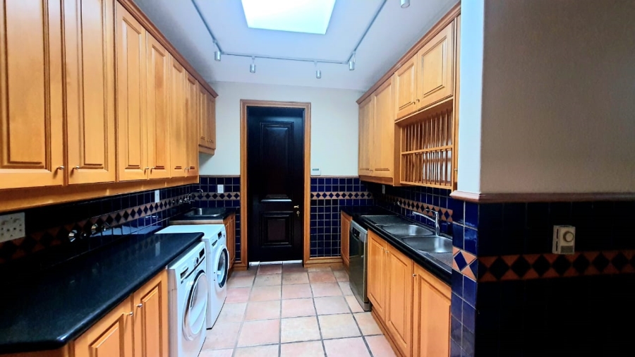 To Let 3 Bedroom Property for Rent in Melrose Estate Gauteng