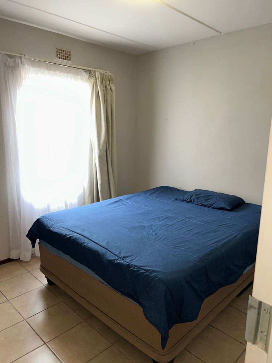 1 Bedroom Property for Sale in Noordwyk Gauteng